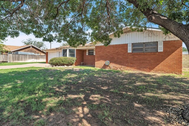704 Boyd Ave, Midland, TX 79705 - photo 3