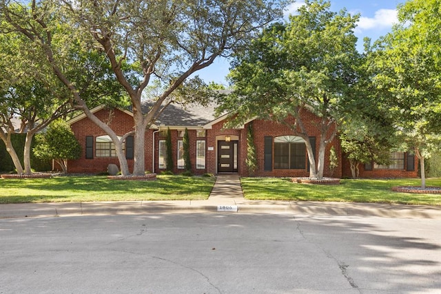 1806 Kensington Ln, Midland, TX 79705 - photo 1