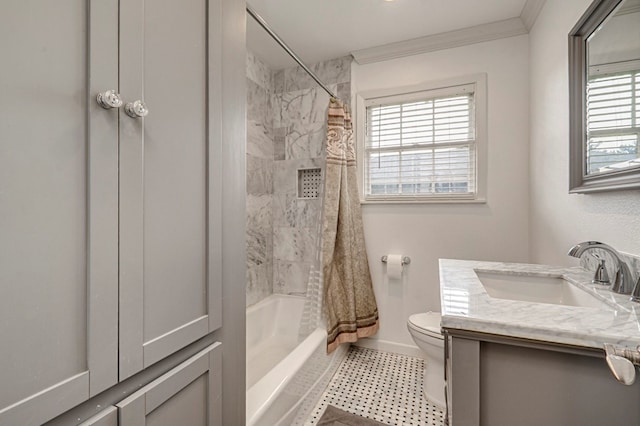 2607 N N St, Midland, TX 79705 - full bath with vanity, ornamental molding, toilet, baseboards, and shower / bathtub combination with curtain