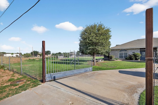 6808 Cactus Trl, Midland, TX 79707 - photo 2