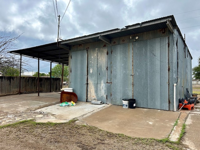 view of outdoor structure