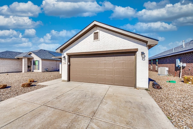 1109 Cajun St, Odessa, TX 79765 - ranch-style home featuring brick siding