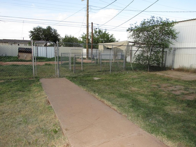 105 Holly Dr, Midland, TX 79705 - photo 21