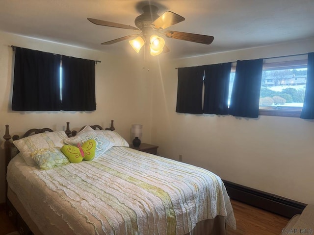 bedroom featuring a ceiling fan