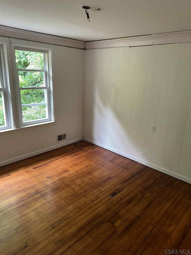 1090 Crest Ave, Johnstown, PA 15902 - photo 22