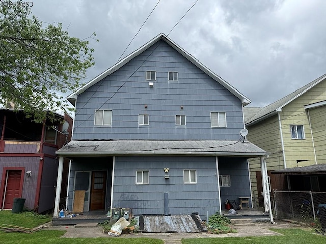 604-606 Grove Ave, Johnstown, PA 15902 - back of house with roof with shingles