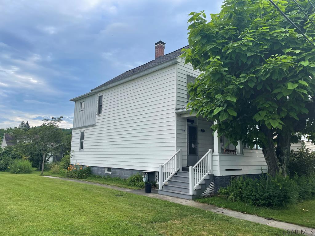 1319 Gillespie Ave, Portage, PA 15946 - photo 1
