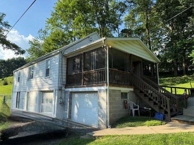 314 Parkhill Dr, Johnstown, PA 15909 - photo 4
