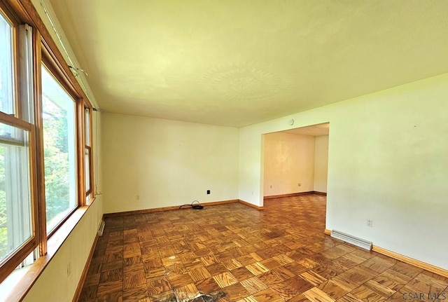 2139 Woodcrest Dr, Johnstown, PA 15905 - unfurnished room with plenty of natural light and baseboards