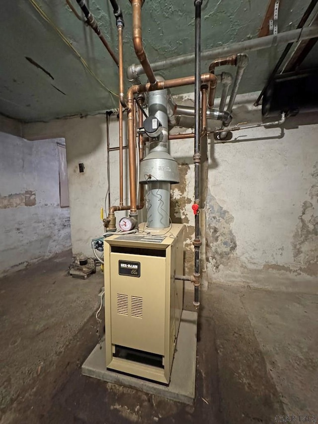 603 Woodvale Ave, Johnstown, PA 15901 - utility room with a heating unit