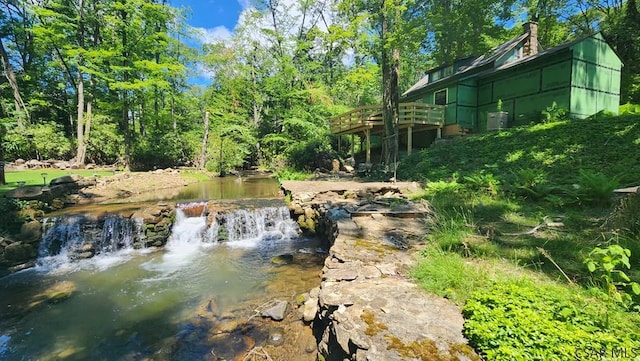 view of yard with a water view