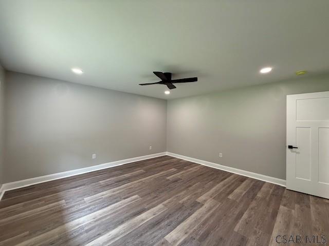 2200 Dundee Ln, Johnstown, PA 15905 - spare room featuring a ceiling fan, recessed lighting, dark wood-style floors, and baseboards