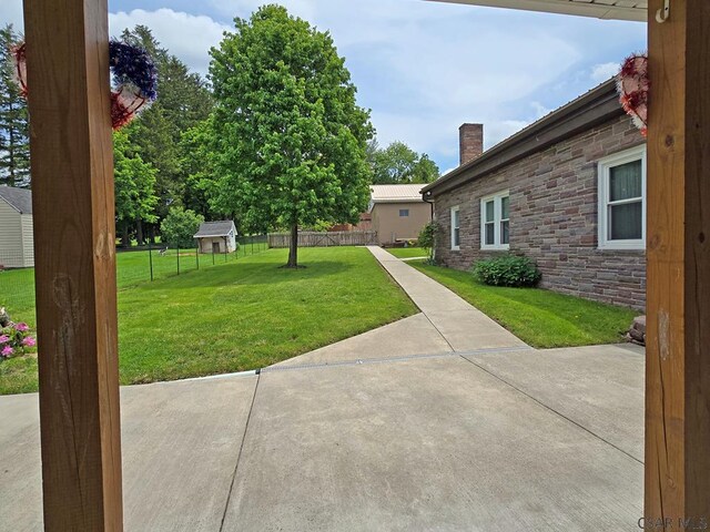 17 Grant St, Salisbury, PA 15558 - view of yard with a patio