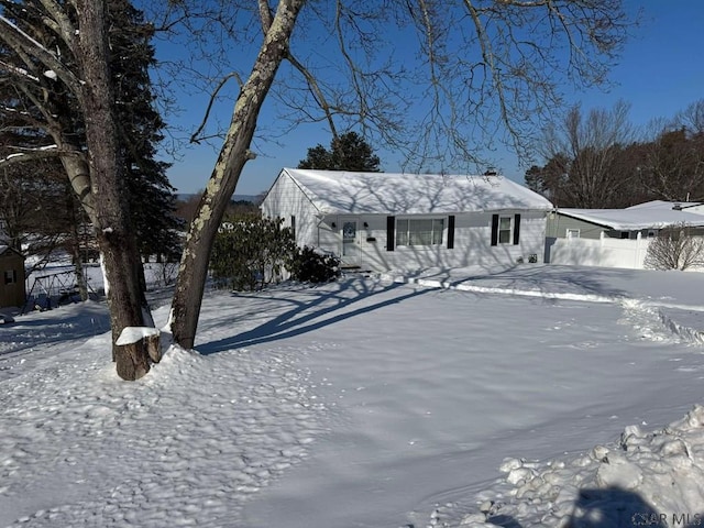 view of front of house