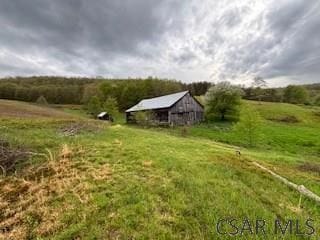 735 Smith Rd, Fairhope, PA 15538