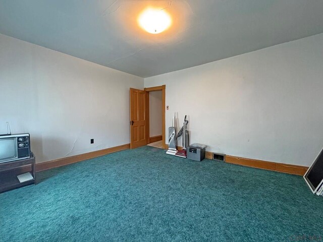 R1249 Main St, Johnstown, PA 15909 - spare room with carpet flooring and baseboards