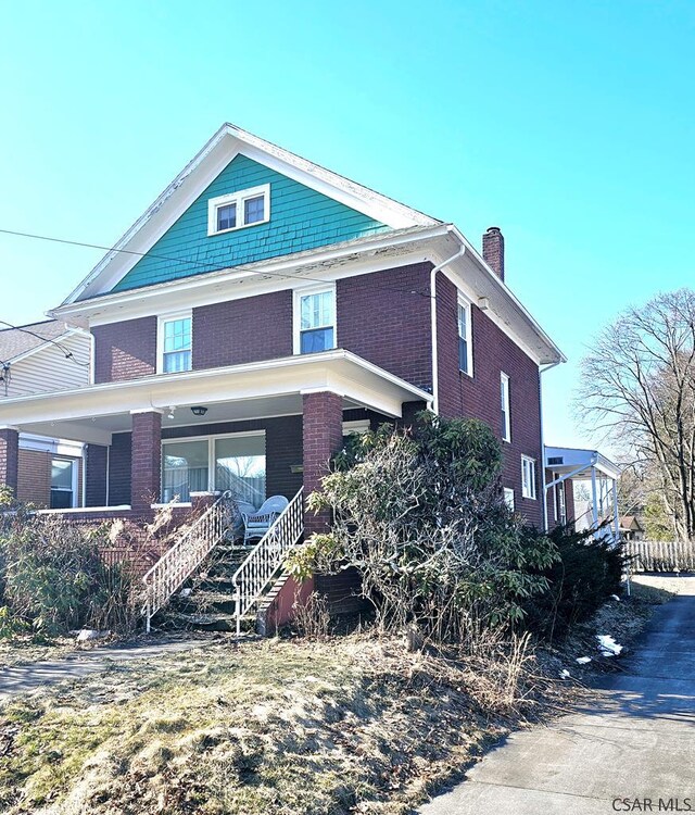 view of front of home with a porch