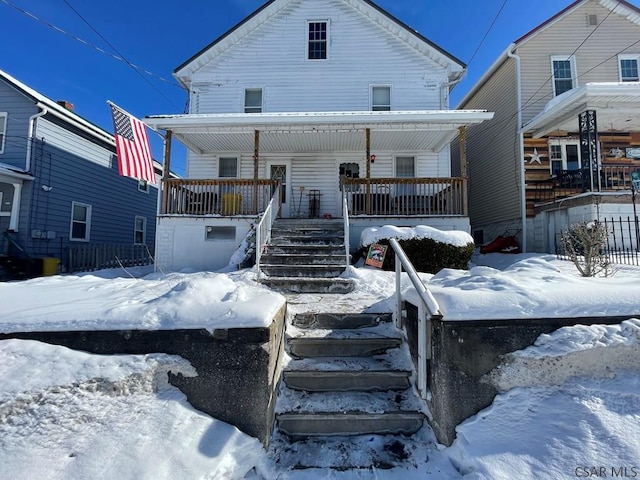 view of front of home featuring covered porch