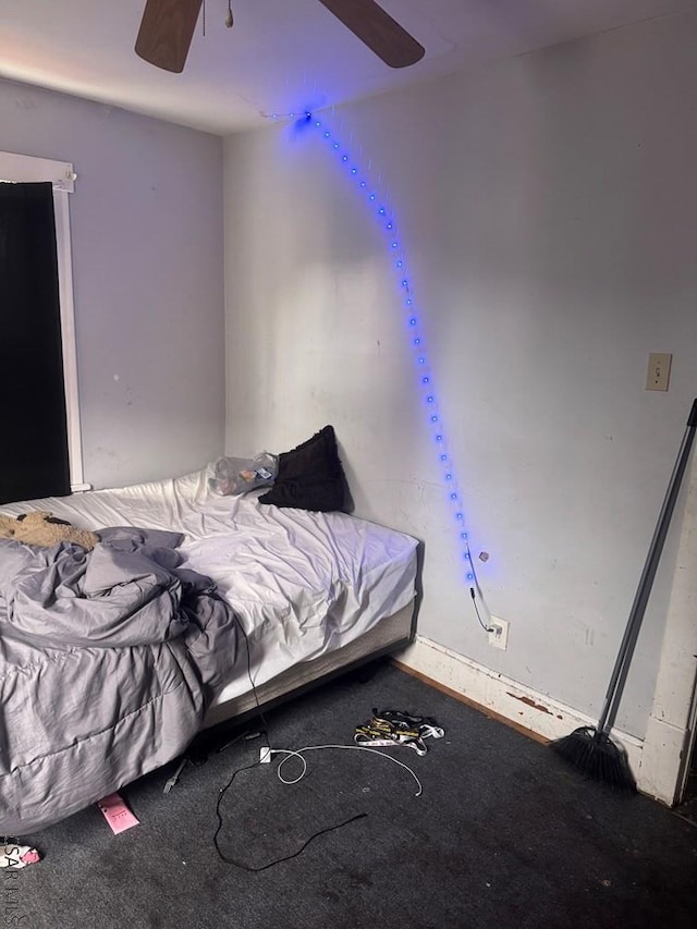100 Cook St, Johnstown, PA 15906 - carpeted bedroom with ceiling fan