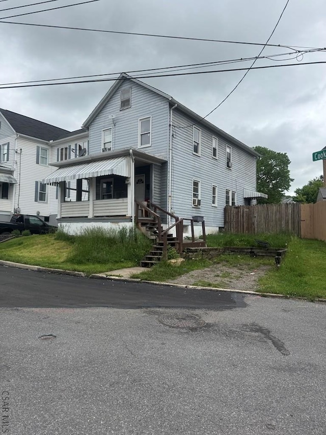 100 Cook St, Johnstown, PA 15906 - townhome / multi-family property with fence