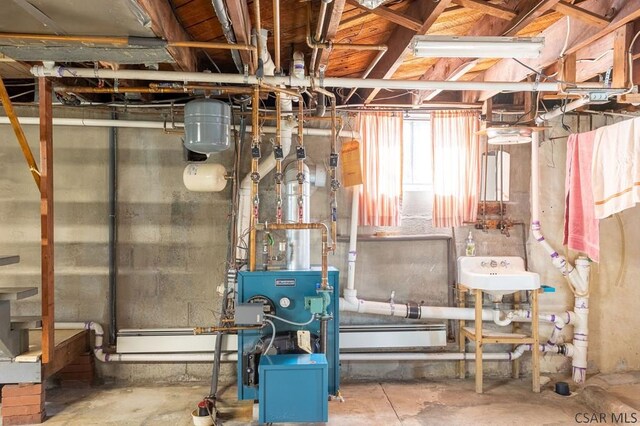 utility room featuring sink