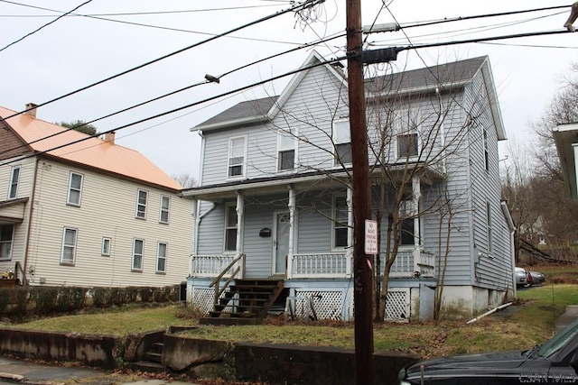 view of front of home featuring a porch