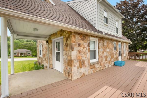 1082 W Main St, Somerset, PA 15501 - view of deck