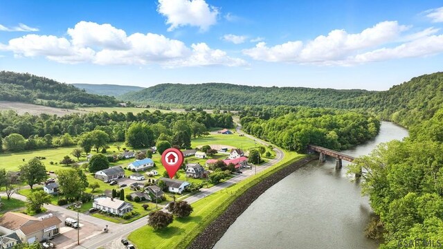 833 Oden St, Confluence, PA 15424