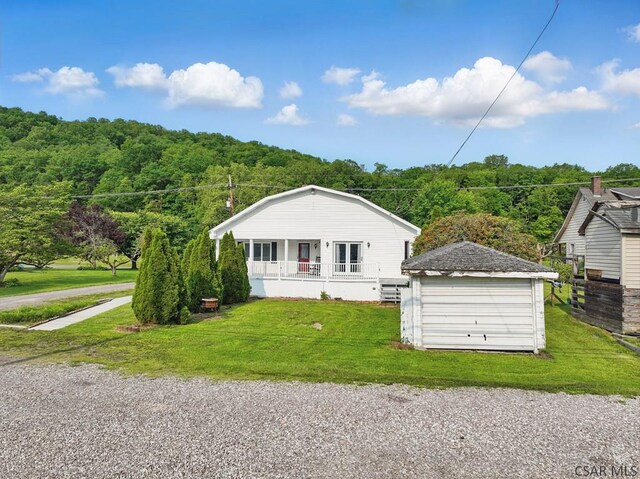 833 Oden St, Confluence, PA 15424