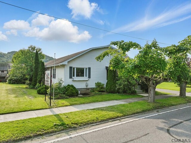 833 Oden St, Confluence, PA 15424