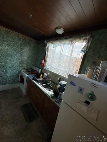 511 Mcmillen St, Johnstown, PA 15902 - photo 4