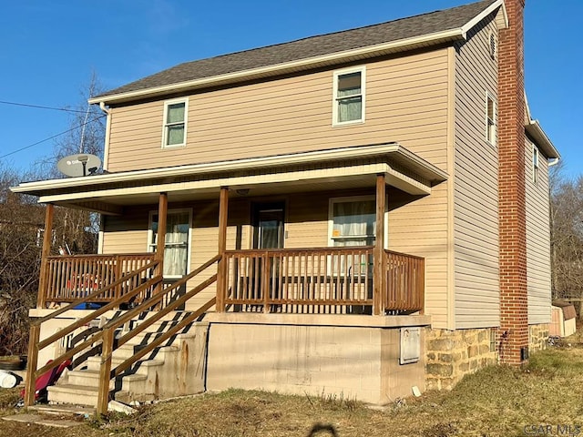 view of front facade with a porch