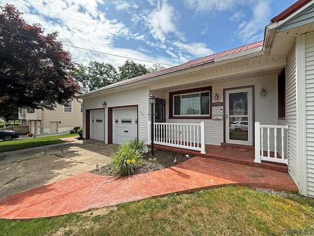 1715 Jaffa Dr, Johnstown, PA 15905 - photo 2