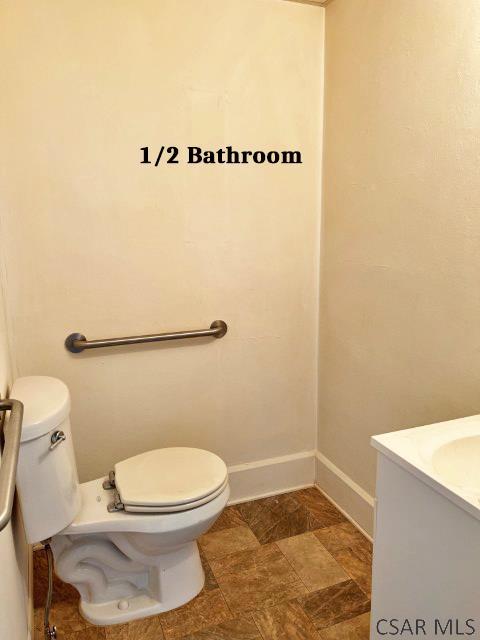 1098 Solomon St, Johnstown, PA 15902 - photo 12
