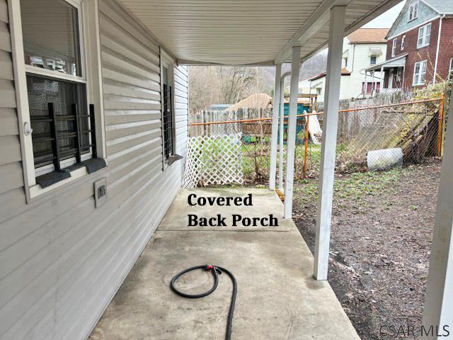 1098 Solomon St, Johnstown, PA 15902 - photo 29