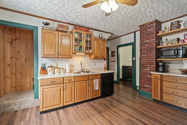 kitchen featuring hardwood / wood-style floors, dishwasher, sink, ornamental molding, and ceiling fan