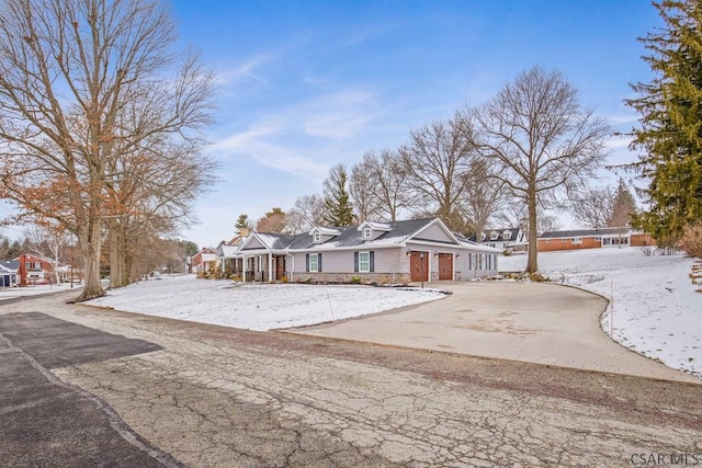 view of front of home