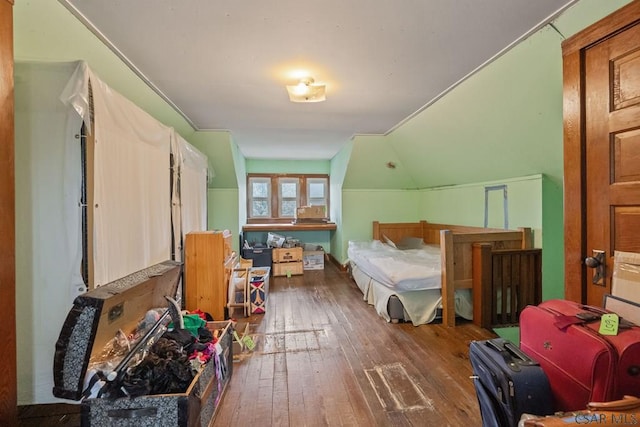 624 Oden St, Confluence, PA 15424 - bedroom with hardwood / wood-style flooring and lofted ceiling
