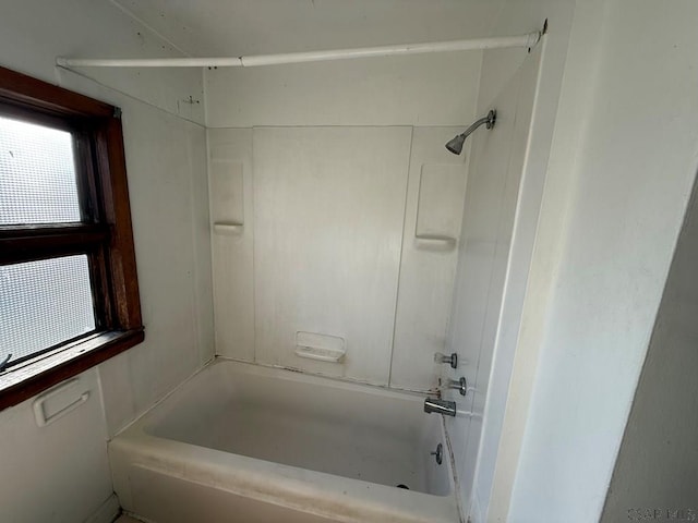 bathroom featuring shower / bathtub combination