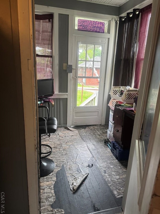 116 Blawn St, Johnstown, PA 15906 - view of doorway to outside