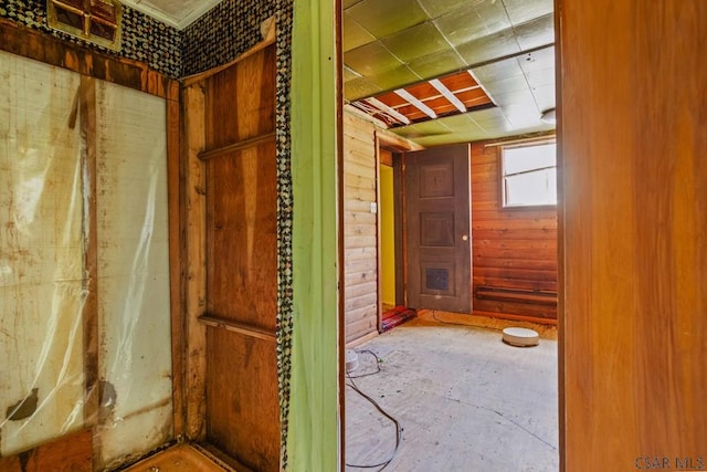 706 Laurel Summit Rd, Boswell, PA 15531 - view of hallway