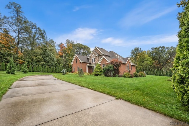 view of front of house with a front lawn