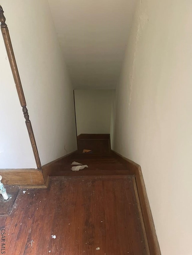424 W Main St, Stoystown, PA 15563 - hall featuring wood-type flooring