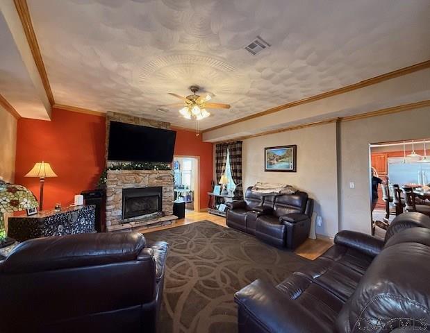 2079 Oakridge Dr, Salix, PA 15952 - photo 8