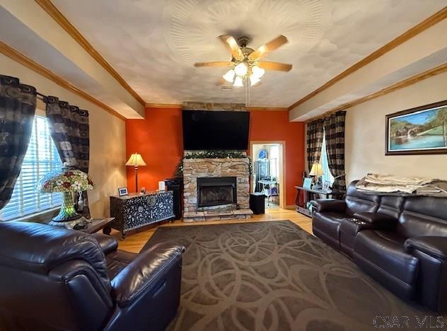 2079 Oakridge Dr, Salix, PA 15952 - photo 9