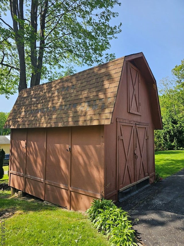 1827 Saylor School Rd, Boswell, PA 15531 - view of shed