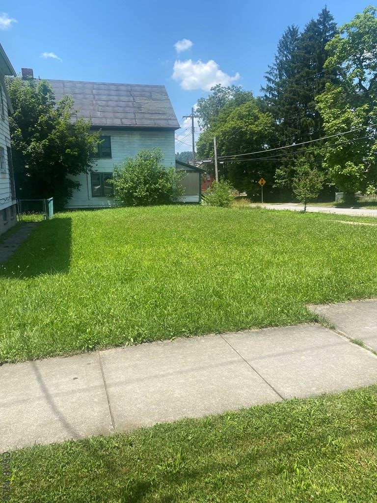 Forest Ave, Johnstown, PA 15902