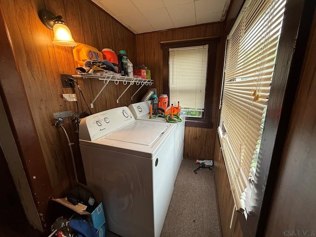 190 Beatty Ave, Johnstown, PA 15906 - laundry area with wooden walls, carpet, and independent washer and dryer