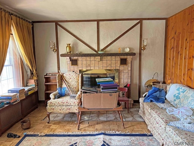 1840 Soap Hollow Rd, Tire Hill, PA 15959 - living room with a textured wall
