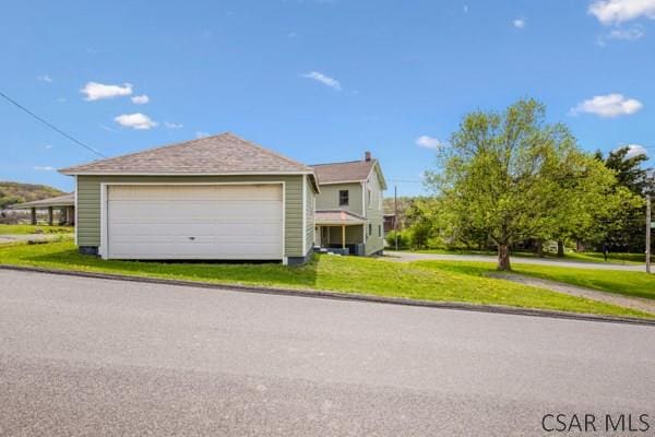 3445 Graham Ave, Windber, PA 15963 - view of front of property featuring a front yard and a garage